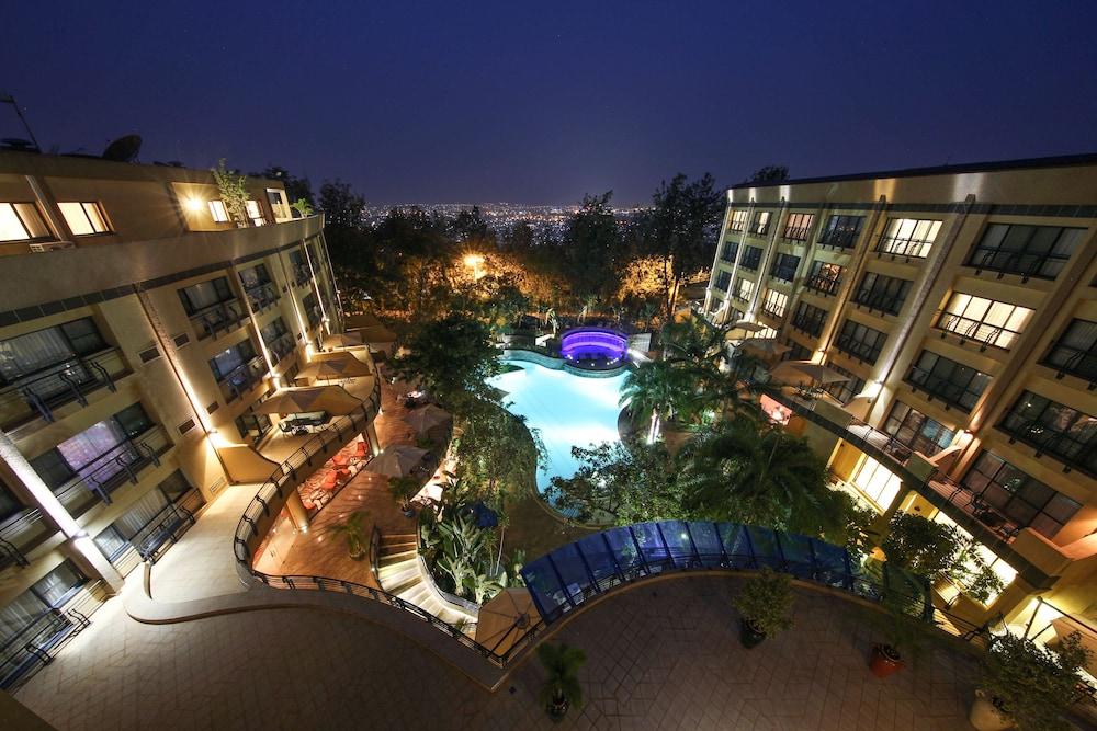 Kigali Serena Hotel Εξωτερικό φωτογραφία