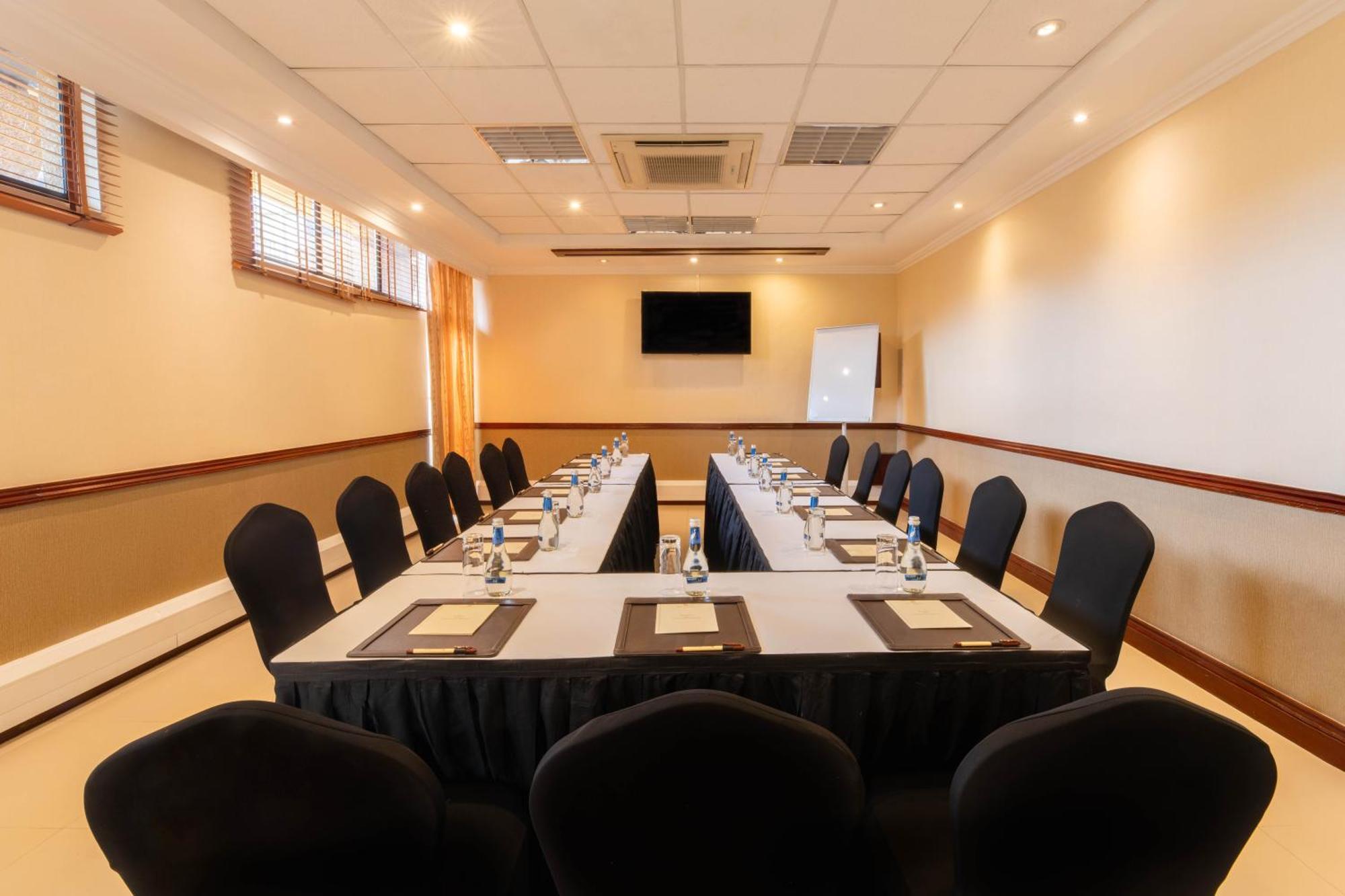 Kigali Serena Hotel Εξωτερικό φωτογραφία
